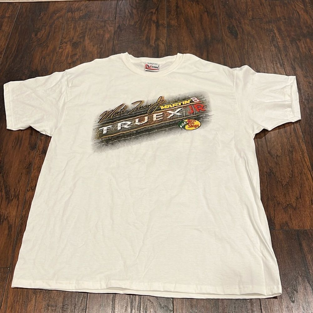 Chase Authentics Martin Truex Jr Bass Pro‎ Shops Nascar Racing T Shirt Sz L EUC